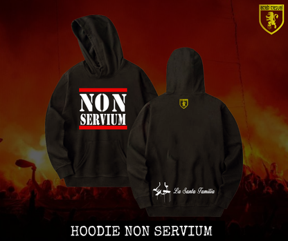 HOODIES Y BUZOS NON SERVIUM